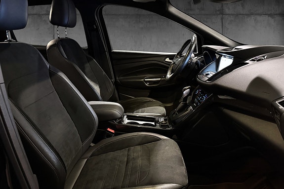 Ford Kuga 17 of 25
