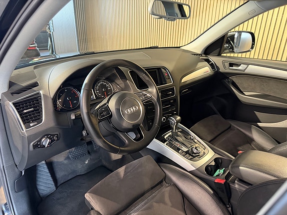 Audi Q5 16 of 29
