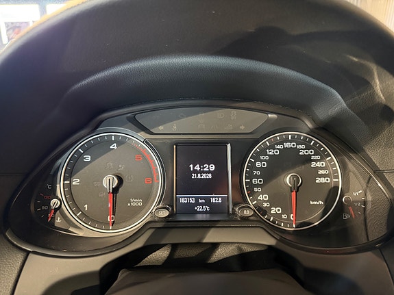 Audi Q5 22 of 29