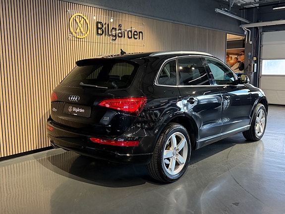 Audi Q5 4 of 29