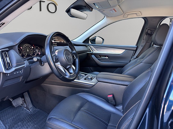 Mazda CX-60 12 of 26