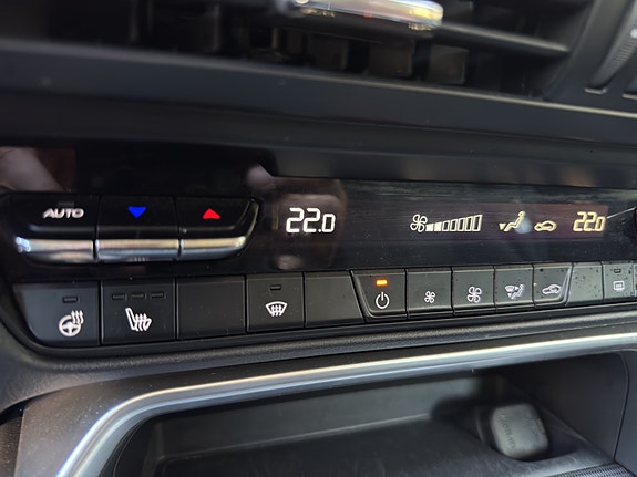 Mazda CX-60 22 of 26