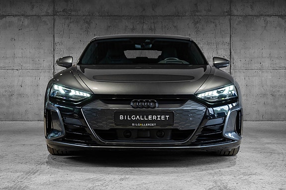 Audi e-tron GT 3 of 30