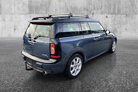 MINI Cooper 15 of 16