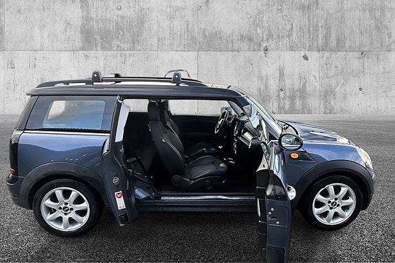 MINI Cooper 8 of 16