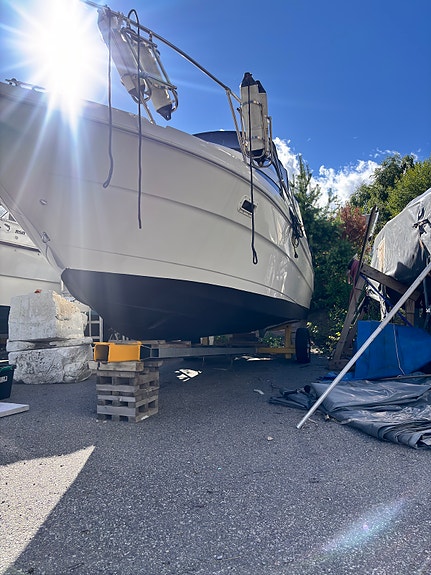 Bayliner 2655 Ciera – 5.7 V8, baugpropell, landstrøm og dieselvarmer 25 of 26