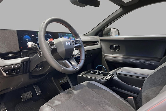 Hyundai Ioniq 5 13 of 16