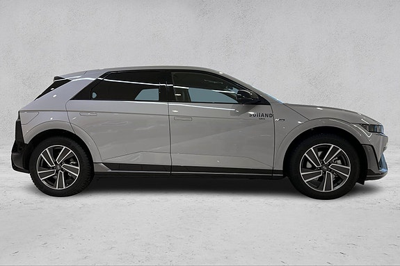 Hyundai Ioniq 5 6 of 16