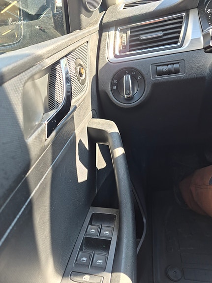 Skoda Rapid 18 of 30