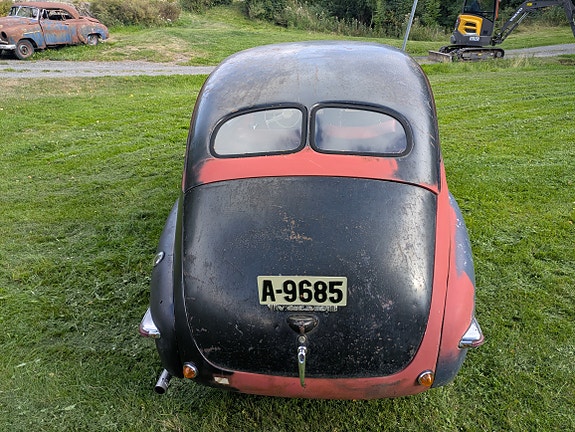 Volvo PV 8 of 11