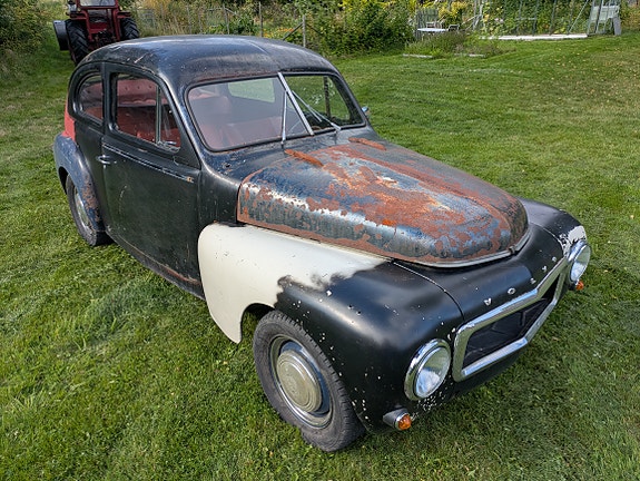 Volvo PV 2 of 11