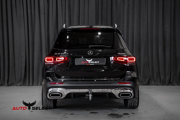 Mercedes-Benz GLB200 d 11 of 30