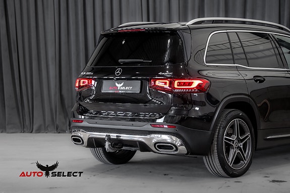 Mercedes-Benz GLB200 d 18 of 30
