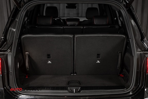 Mercedes-Benz GLB200 d 12 of 30