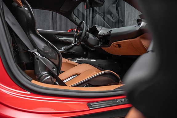 Ferrari SF90 Stradale 18 of 30