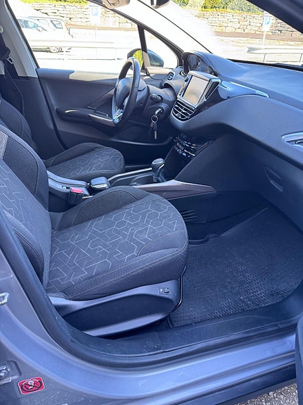 Peugeot 2008 16 of 30