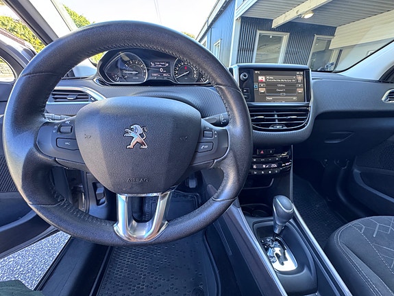 Peugeot 2008 21 of 30