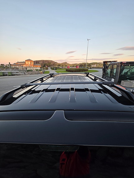 Mitsubishi Pajero 4 of 11