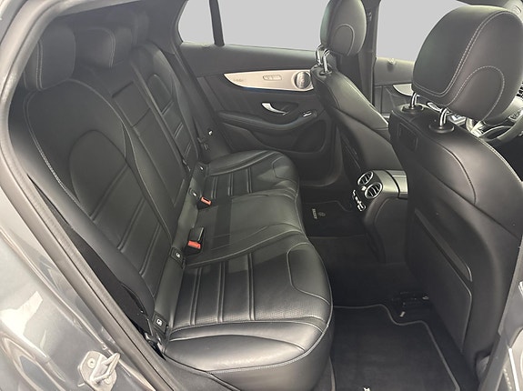 Mercedes-Benz GLC63 20 of 30