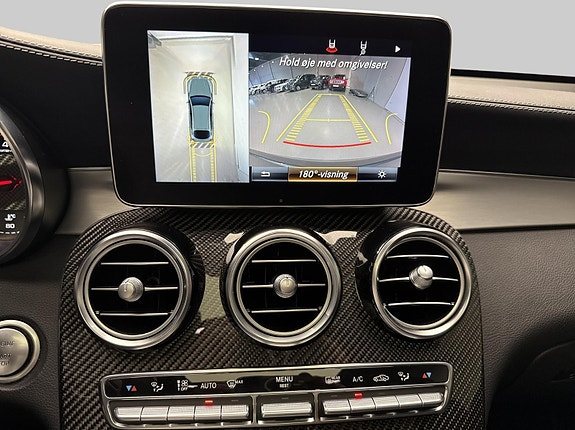 Mercedes-Benz GLC63 13 of 30