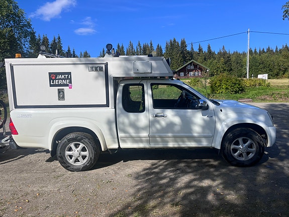 Isuzu D-max 5 of 12