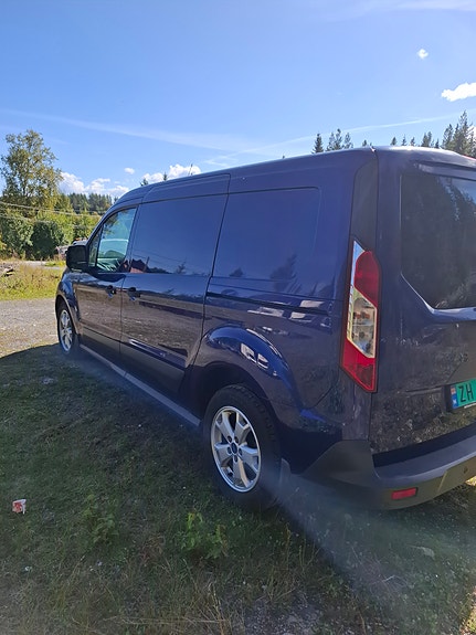 Ford Transit Connect 3 of 9