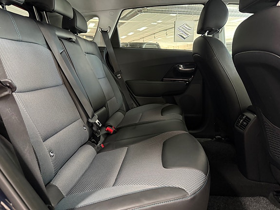 Kia e-Niro 13 of 30