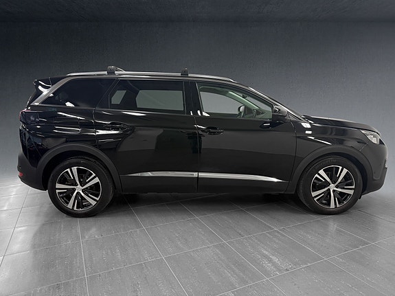 Peugeot 5008 4 of 25