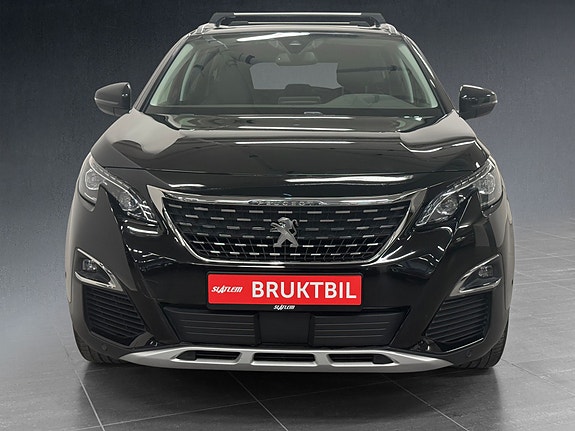 Peugeot 5008 2 of 25