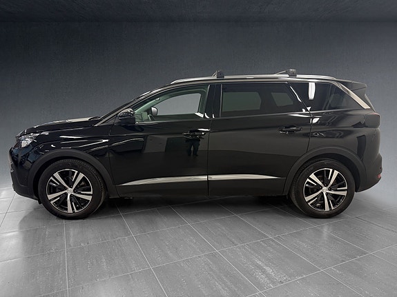 Peugeot 5008 3 of 25