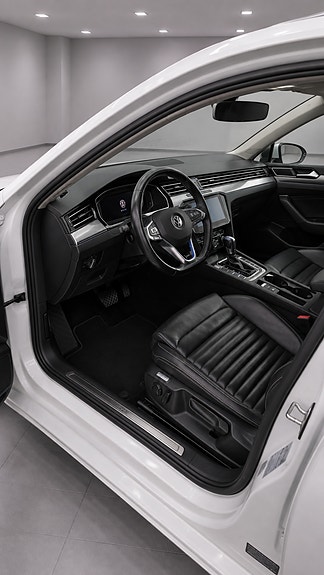 Volkswagen Passat 7 of 30