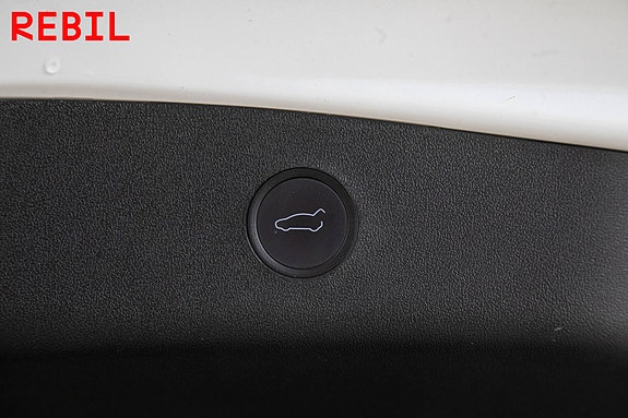 Tesla Model 3 26 of 27