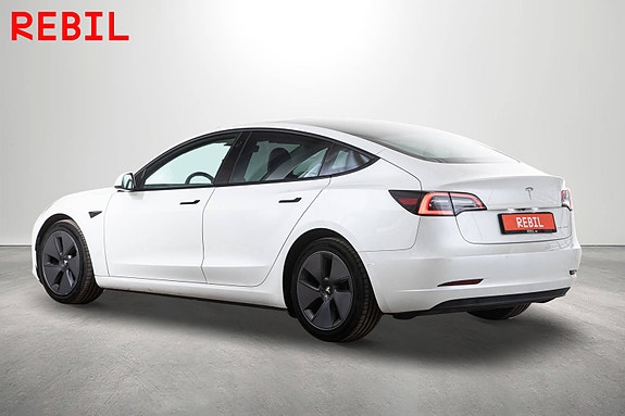 Tesla Model 3 5 of 27