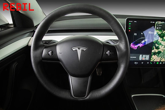 Tesla Model 3 12 of 27