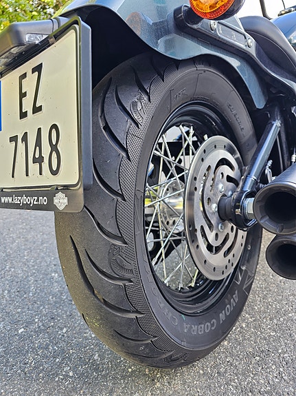 Harley-Davidson FXBB Street Bob 5 of 12