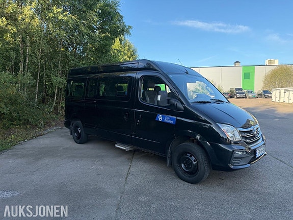 Maxus ev80 5 of 28