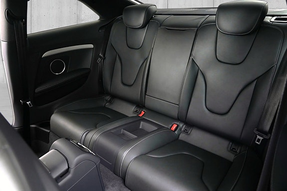 Audi RS5 13 of 30
