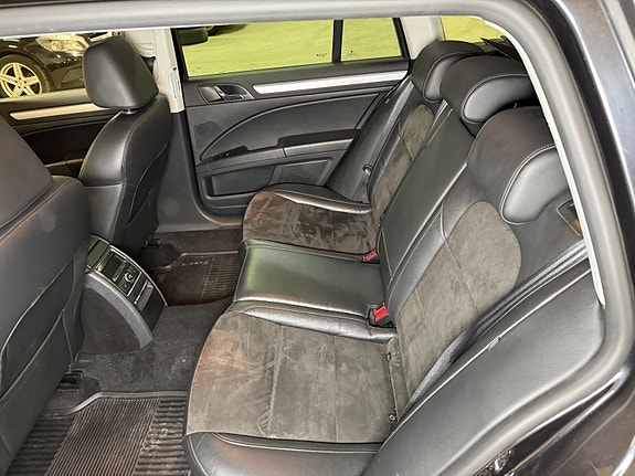 Skoda Superb 20 of 30
