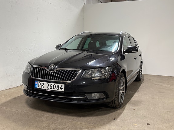 Skoda Superb 2 of 30