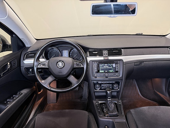 Skoda Superb 30 of 30
