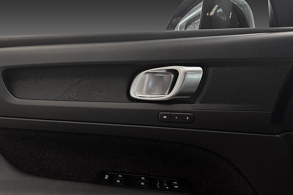 Volvo XC40 20 of 26
