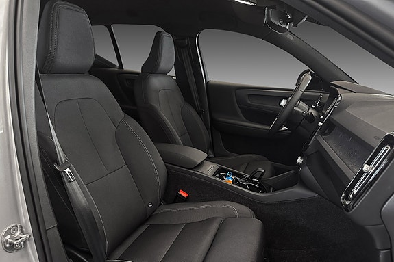 Volvo XC40 22 of 26