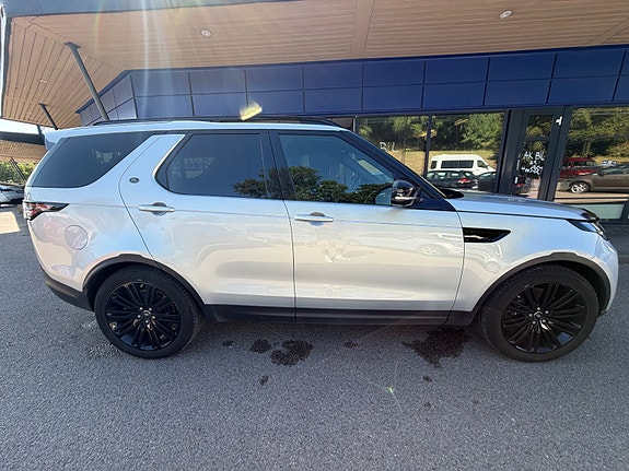 Land Rover Discovery 10 of 30