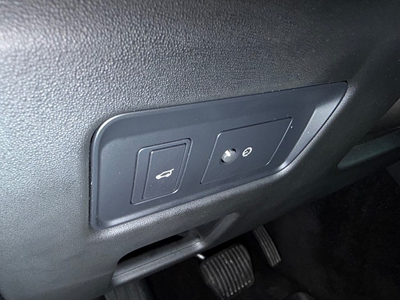 Land Rover Discovery 22 of 30