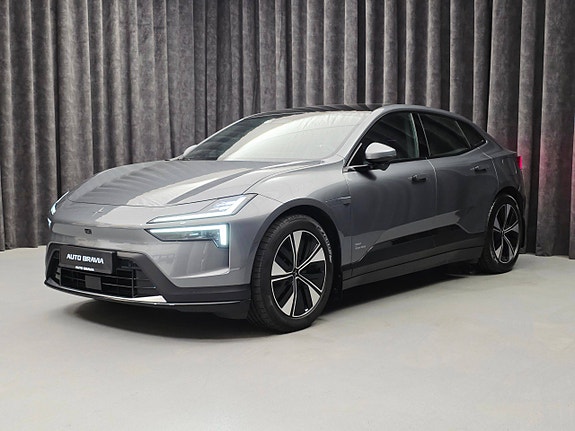 Polestar 4 3 of 30