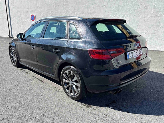 Audi A3 3 of 19