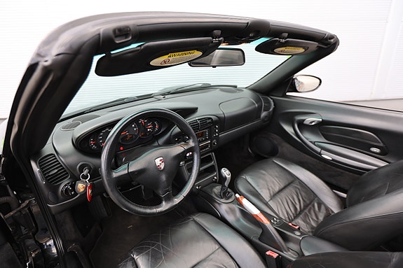 Porsche 911 9 of 30