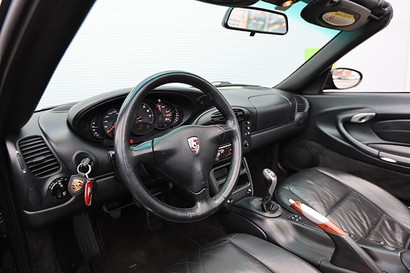 Porsche 911 10 of 30