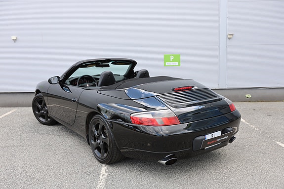 Porsche 911 4 of 30
