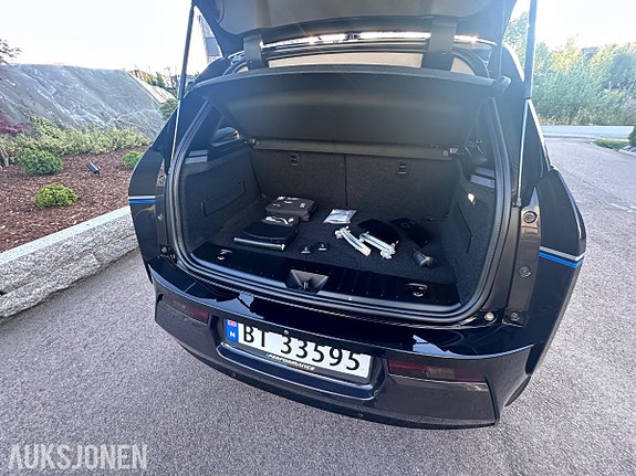 BMW i3 12 of 30